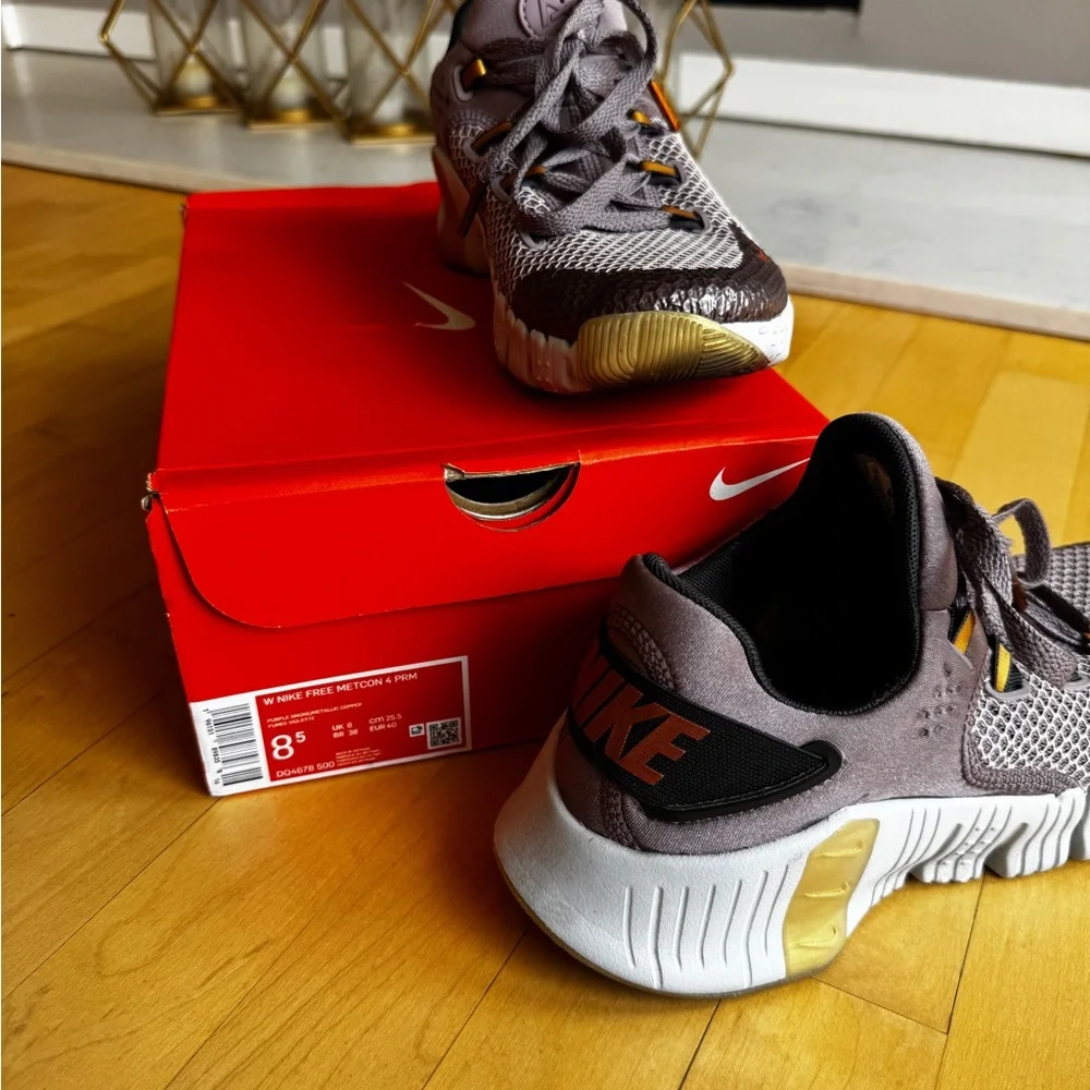 Nike Metcon 8.5 - Picture 2 of 3